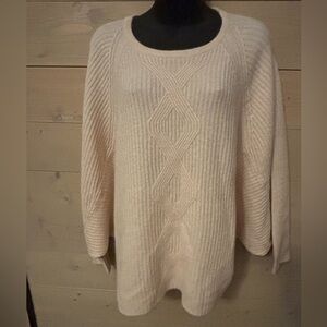 Lilly Pulitzer Cream Cable Knit Sweater new with tags